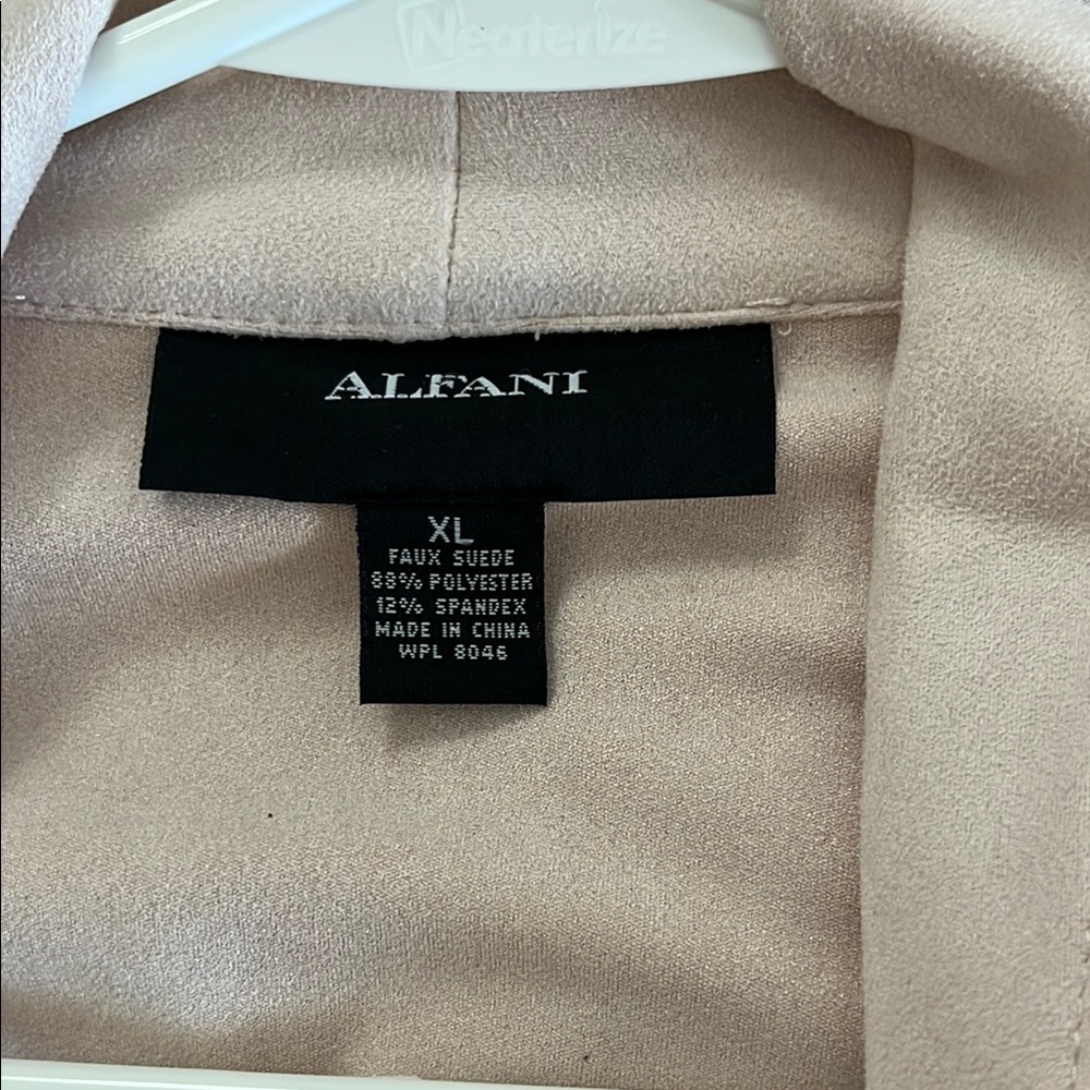 Waterfall Jacket - Picture 2 of 3